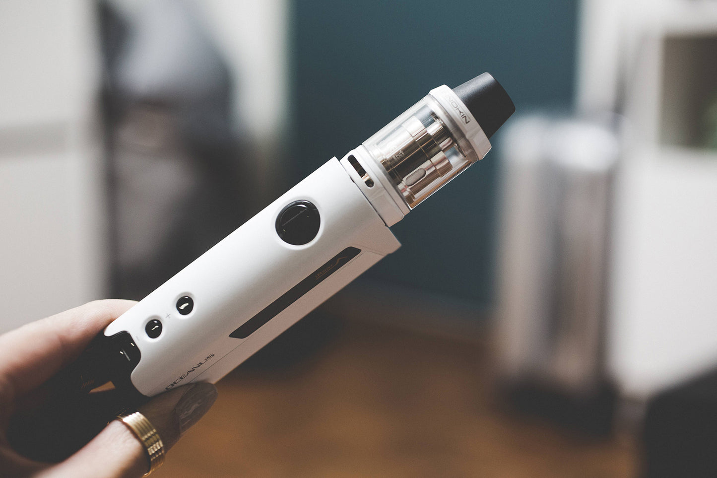Innokin Oceanus Starter Kit with SCION Tank (include two 20700 batteries) 3.5ML